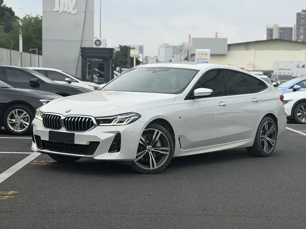BMW 6 Series GT 2024 — фото 6