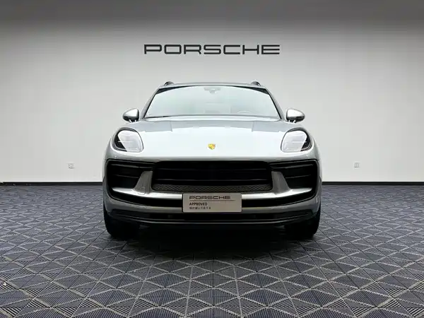 Porsche Macan 2023