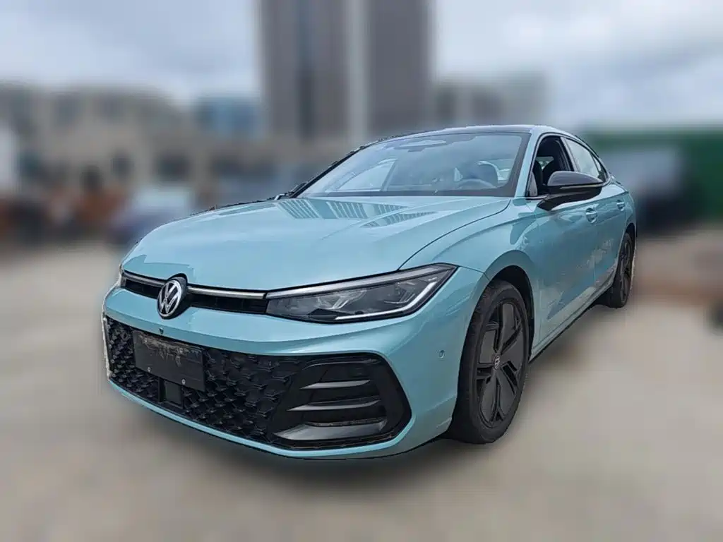 Volkswagen Passat 2024
