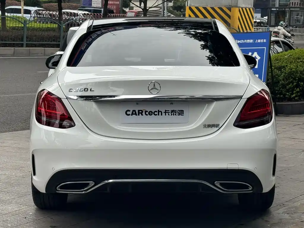 Mercedes-Benz C-Class 2020 — фото 9