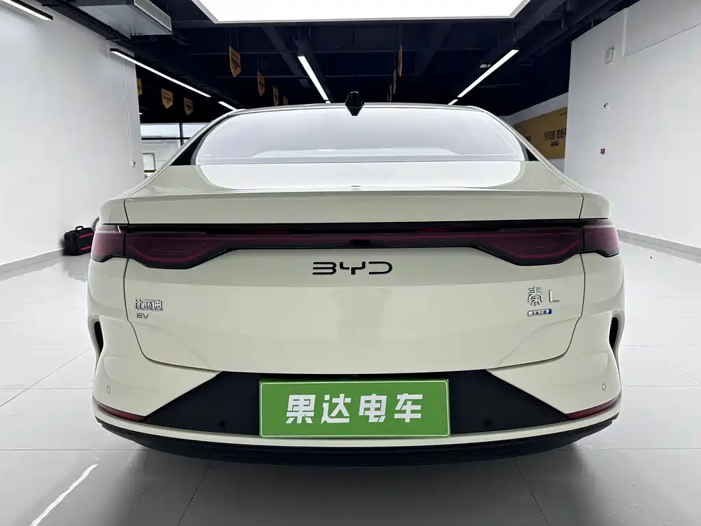BYD Qin L 2025 — фото 8