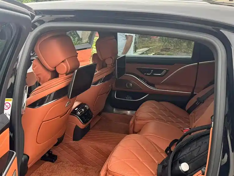 Mercedes-Benz S-Class 2023