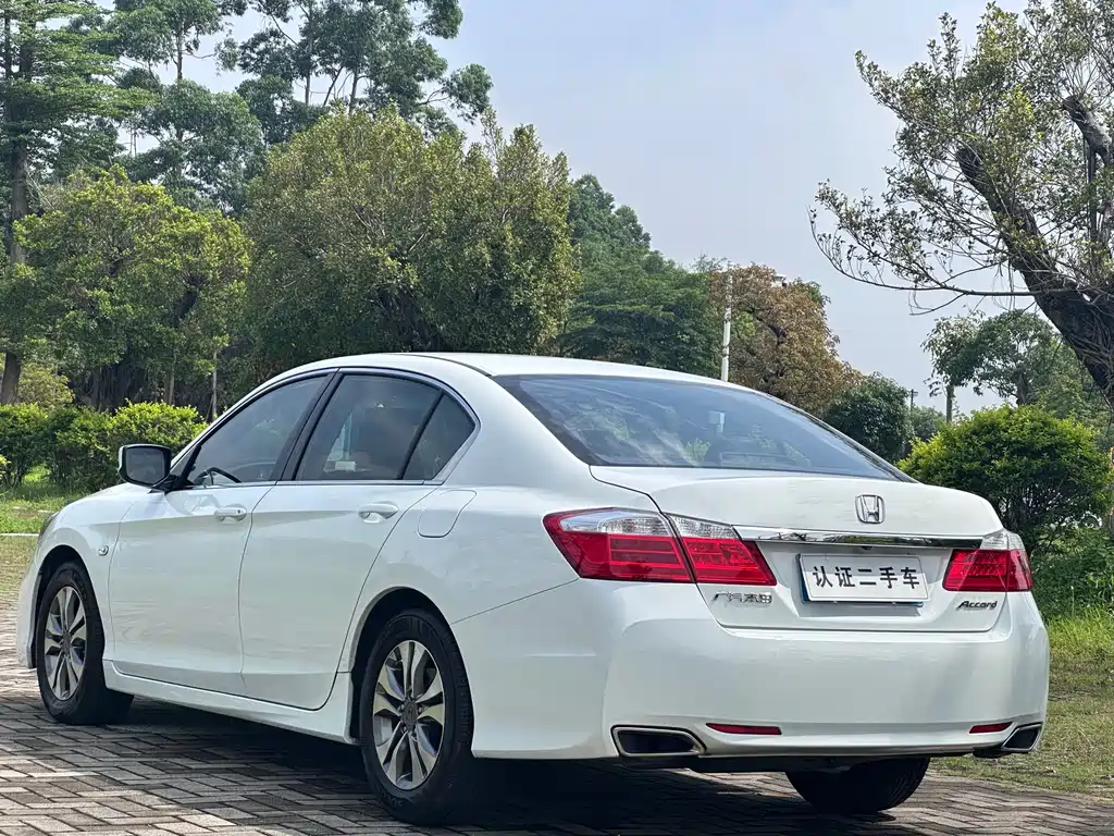 Honda Accord 2016 — фото 5