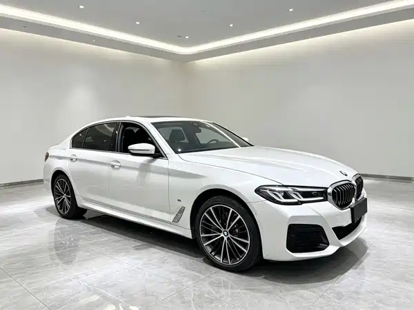 BMW 5 Series 2023