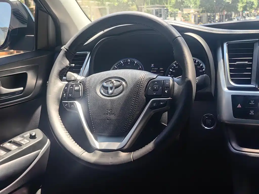 Toyota Highlander 2021 — фото 15