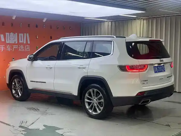 Jeep Grand Commander 2018