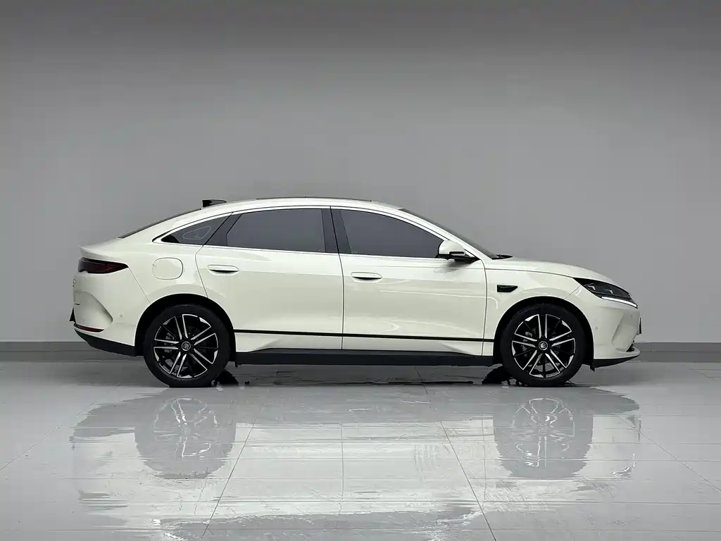 BYD Qin L 2025 — фото 4