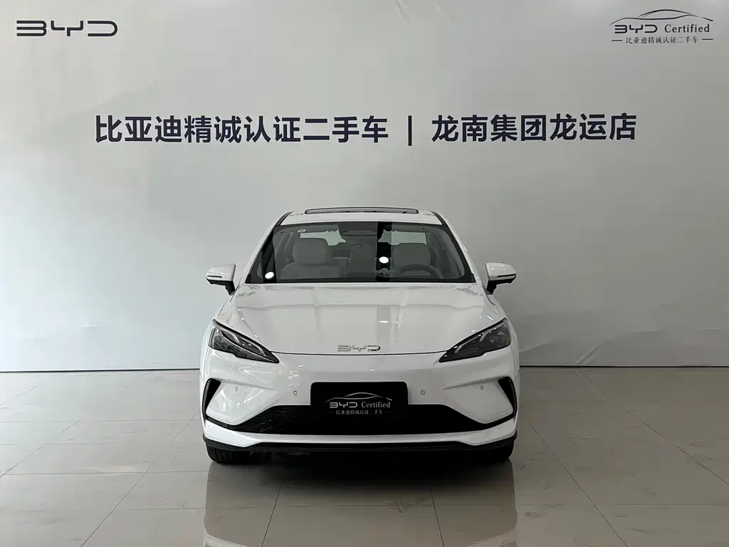 BYD Seal 05 DM-i 2025 — фото 2