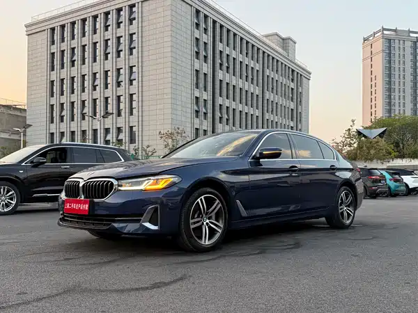 BMW 5 Series 2022