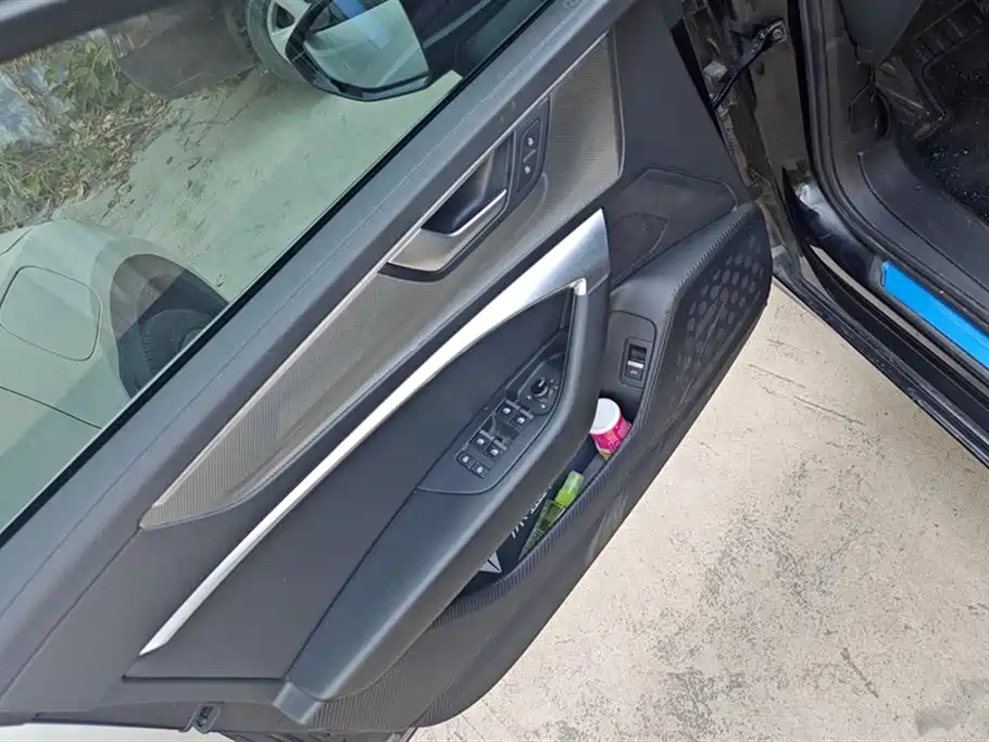 Audi A6L 2021