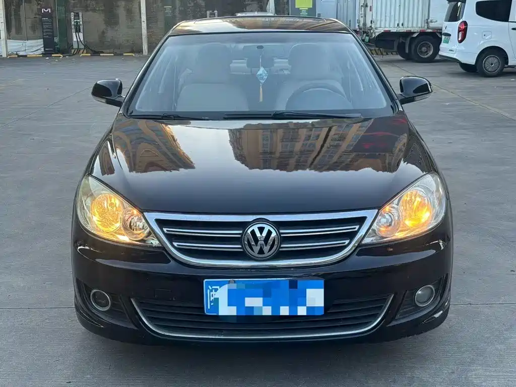 Volkswagen Lavida 2012