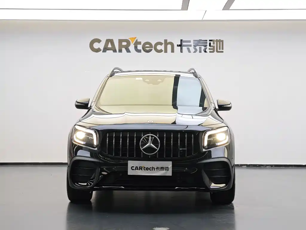 Mercedes-Benz GLB AMG 2023