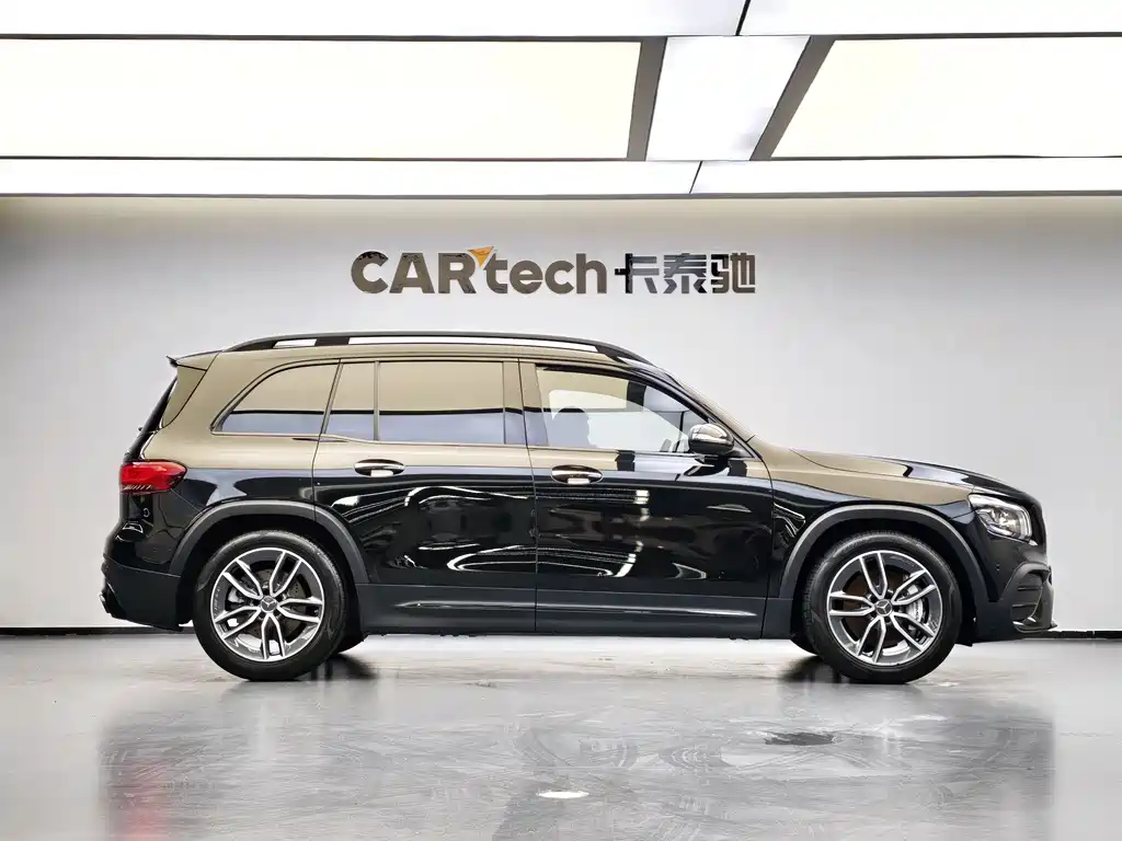 Mercedes-Benz GLB AMG 2023