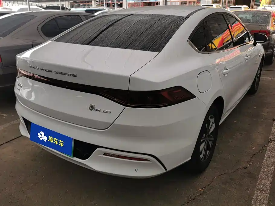 BYD Qin PLUS 2023 — фото 3