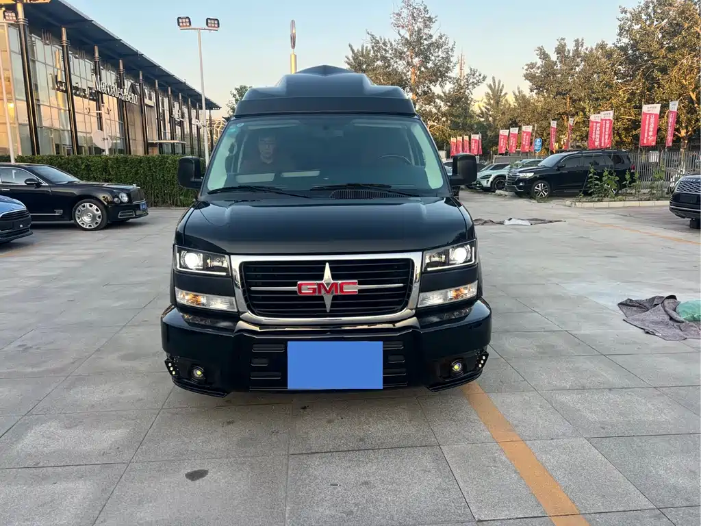 GMC Savana 2014