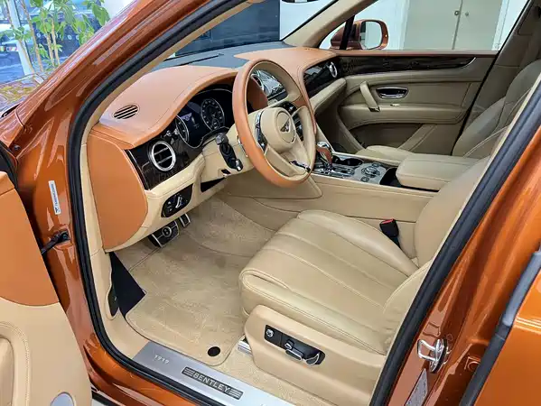 Bentley Bentayga 2020
