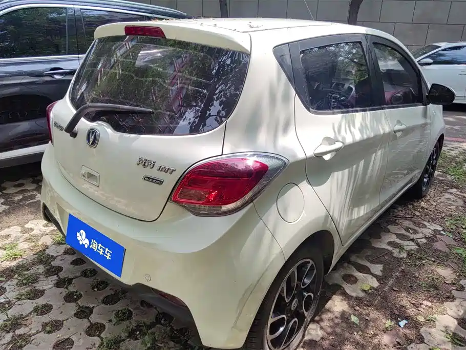 Changan BenBen 2015
