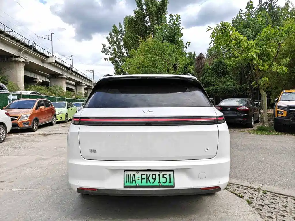 Li Auto Li L7 2023