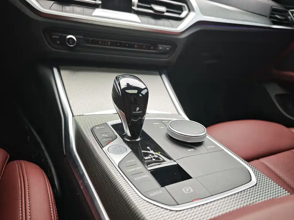 BMW 4 Series 2022 — фото 16
