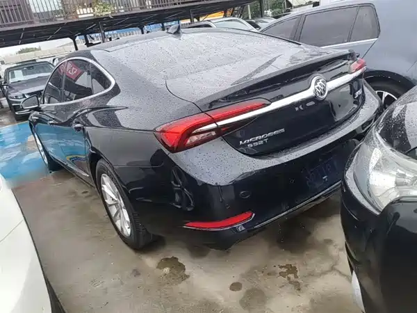 Buick LaCrosse 2021