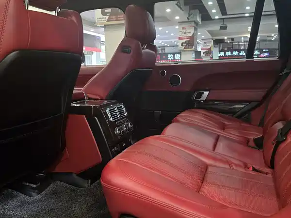 Land Rover Range Rover 2014
