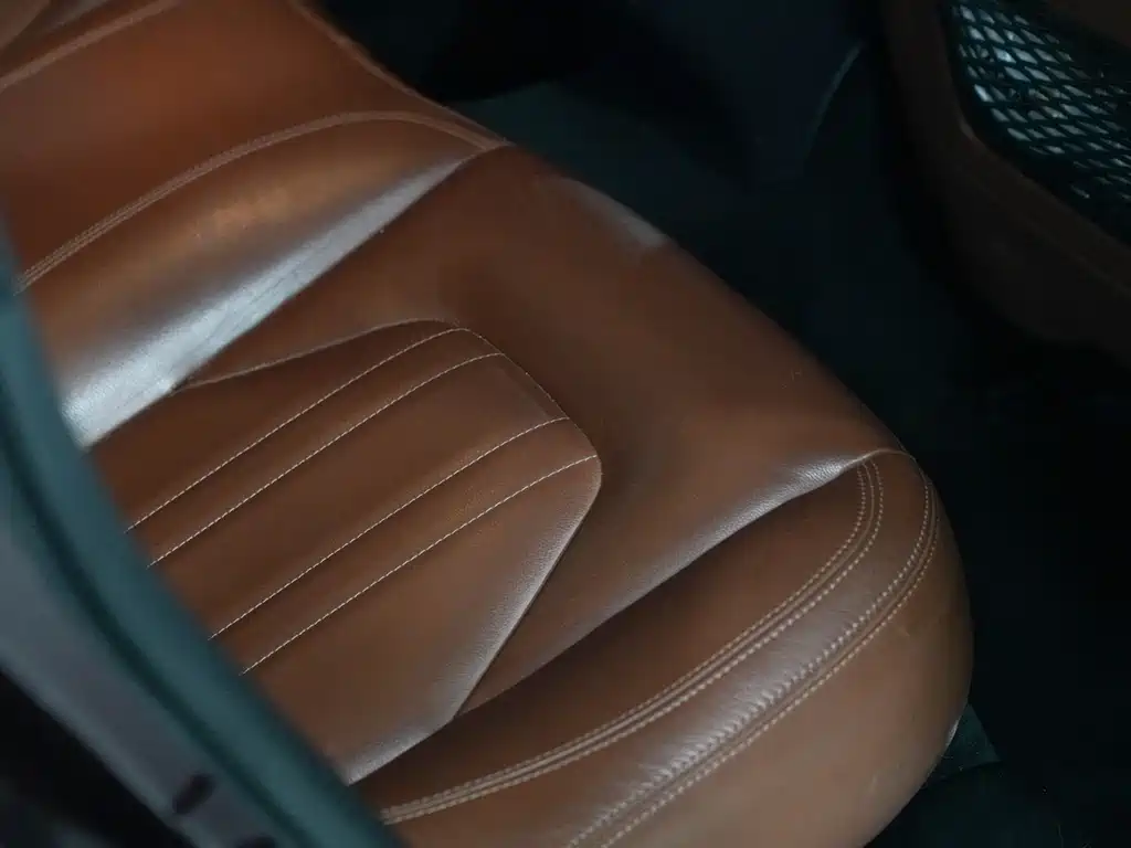 Maserati Ghibli 2015 — фото 23