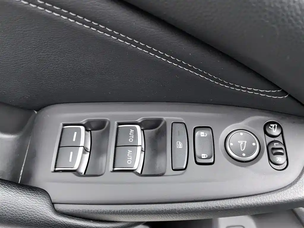 Honda Accord 2018 — фото 9