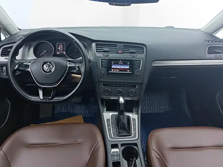 Volkswagen Golf 2016 — фото 12