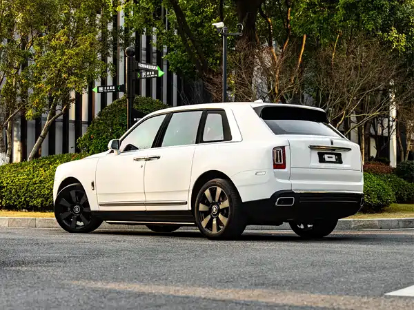 Rolls-Royce Cullinan 2018