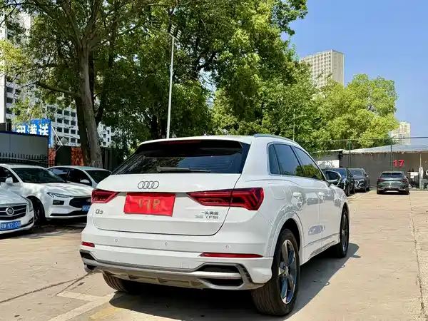 Audi Q3 2022