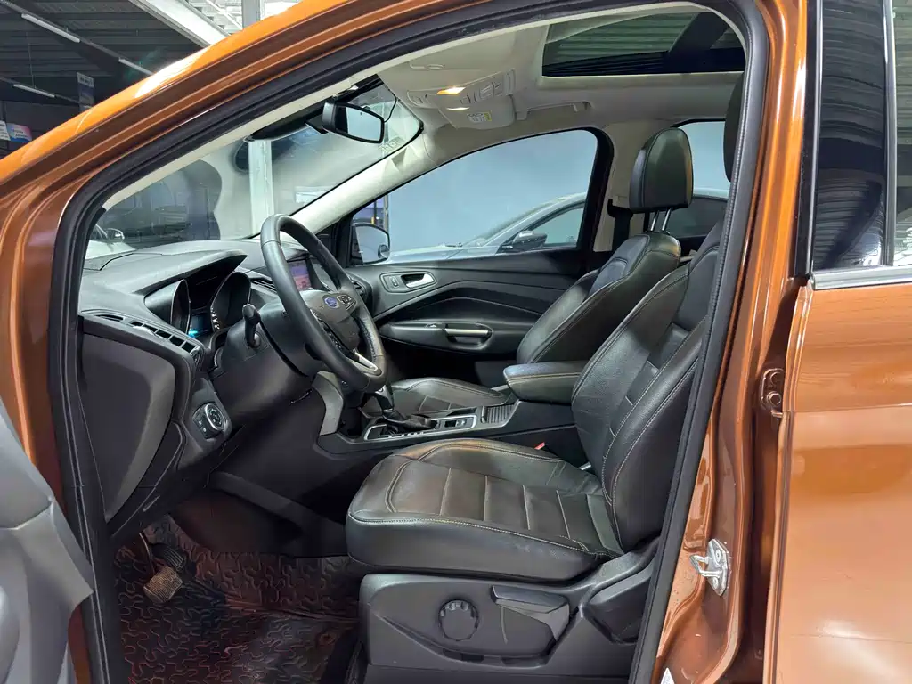 Ford Kuga 2019 — фото 4