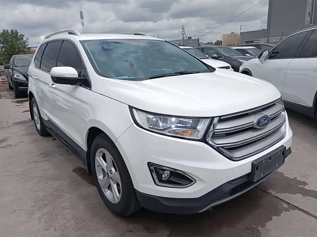 Ford Edge 2017 — фото 4
