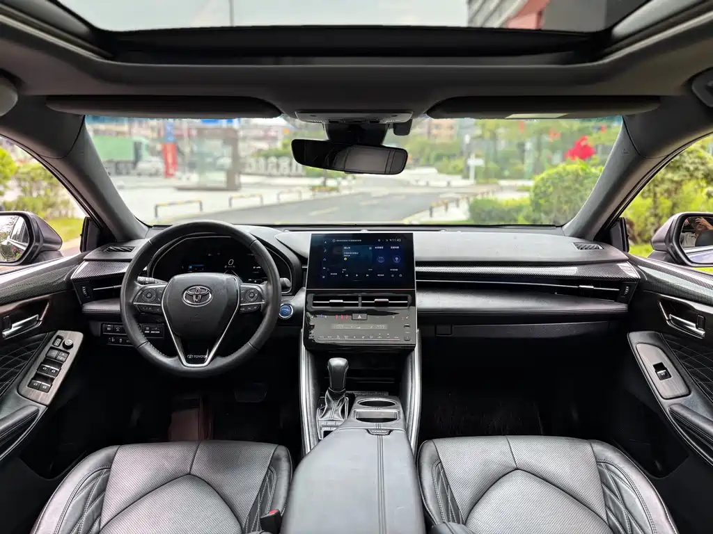 Toyota Avalon 2023 — фото 10