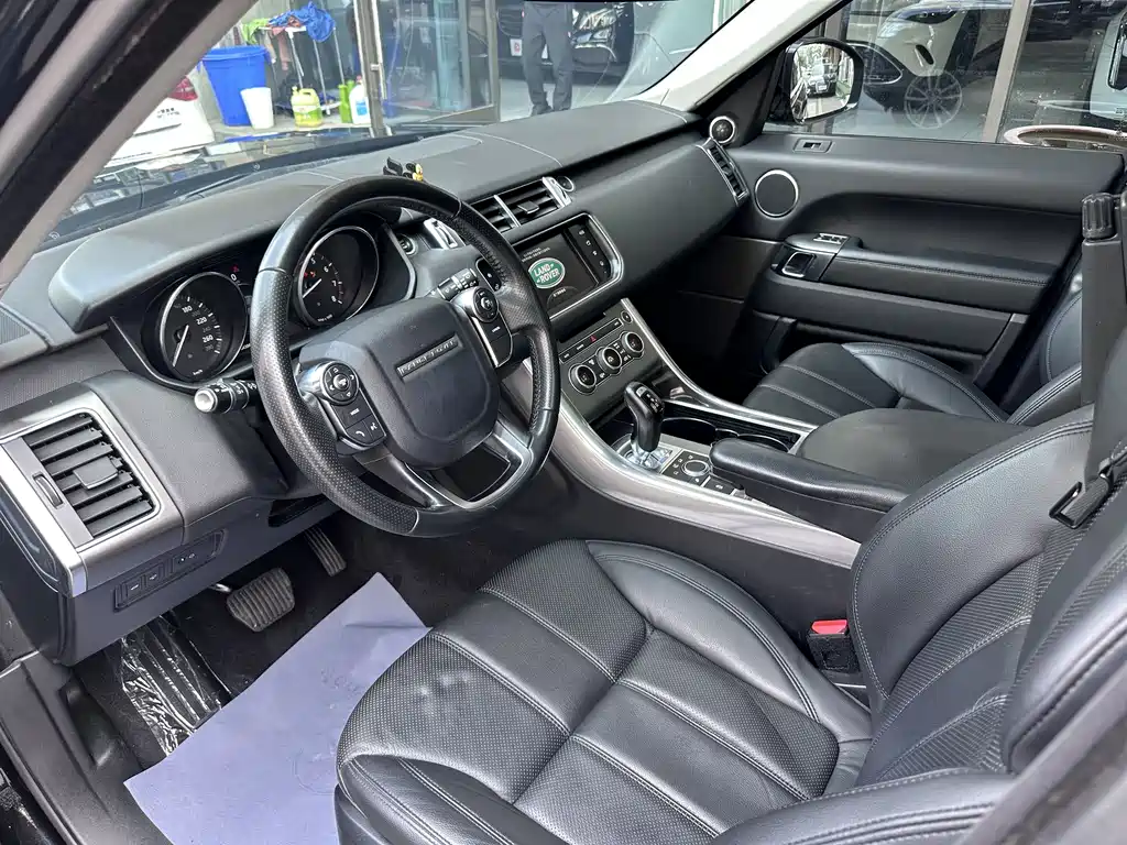 Land Rover Sport 2017 — фото 16