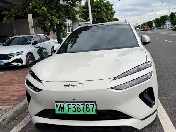 BYD Sealion 06 2025