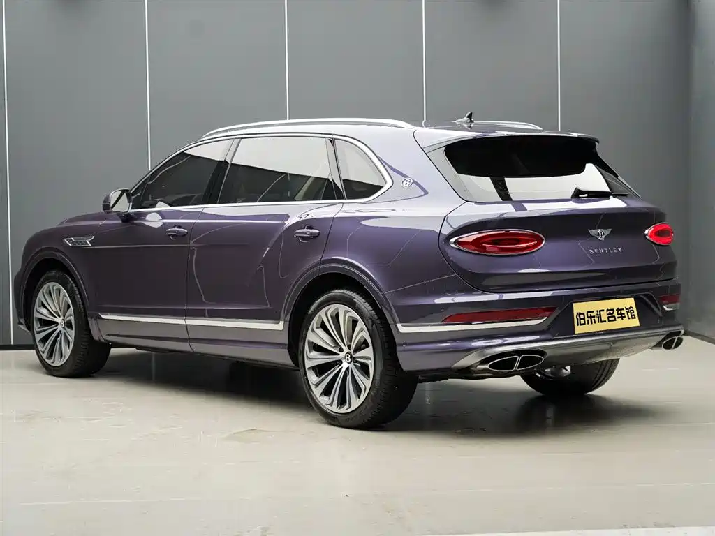 Bentley Bentayga 2025