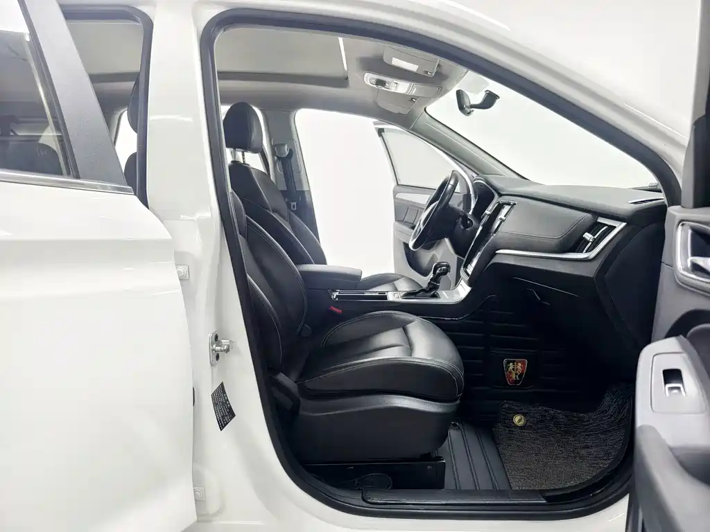 Roewe RX5 2020 — фото 14