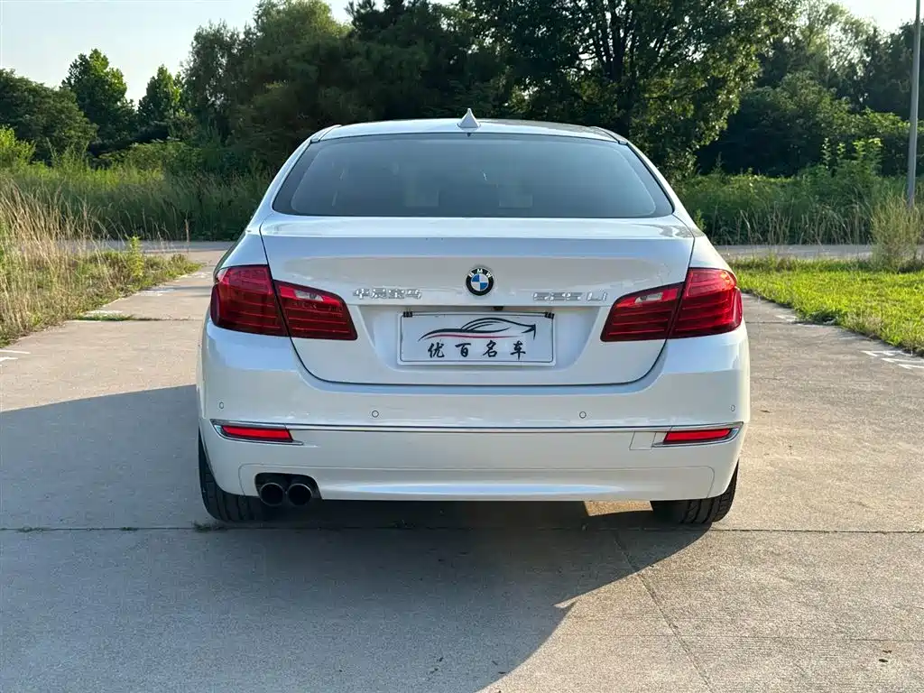 BMW 5 Series 2016