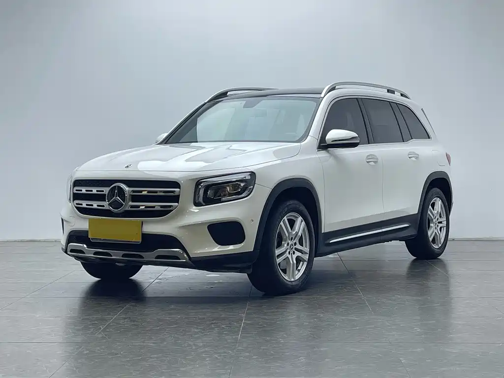 Mercedes-Benz GLB 2023