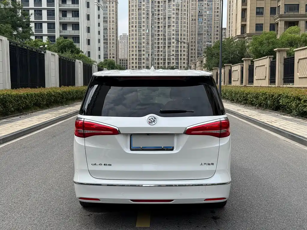 Buick GL8 2020