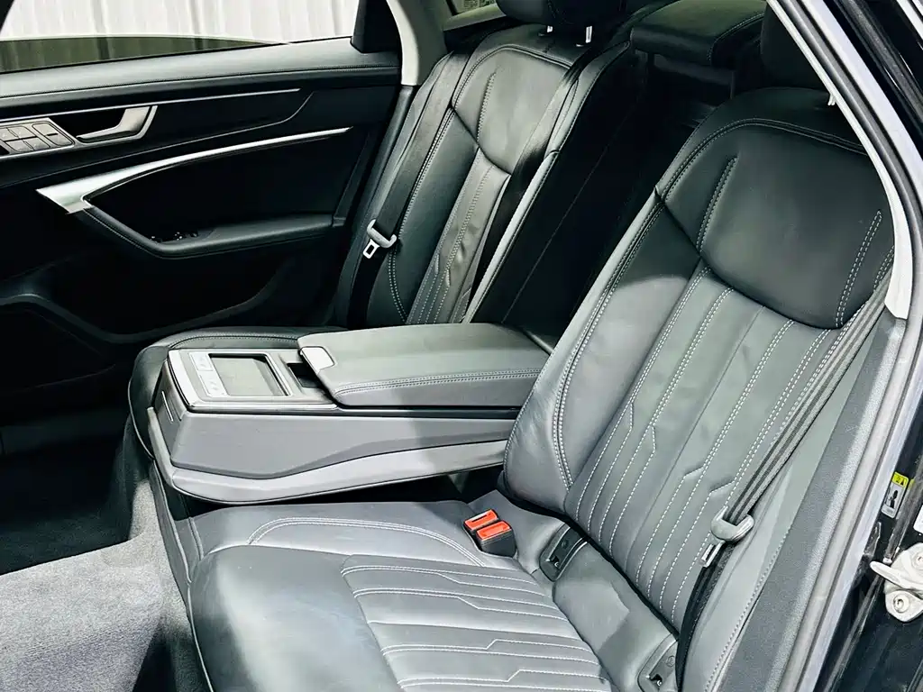 Audi A6L 2021 — фото 13