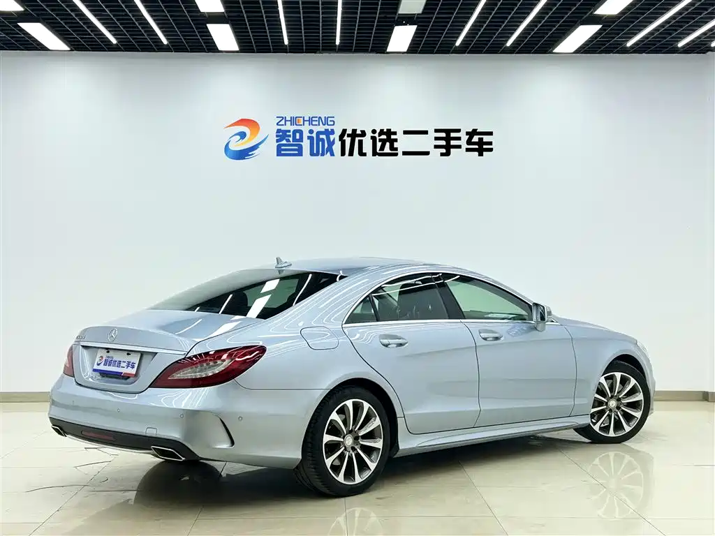Mercedes-Benz CLS 2015 — фото 20