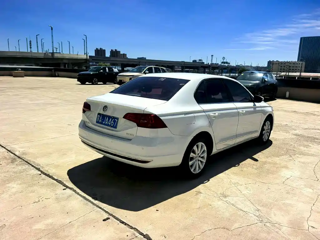 Volkswagen Bora 2016