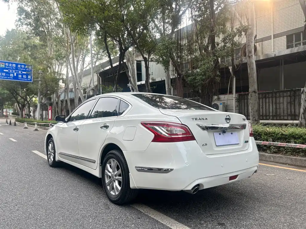 Nissan Teana 2015 — фото 6