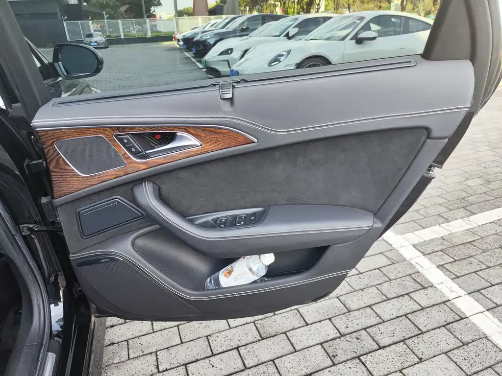 Audi A6L 2018 — фото 13