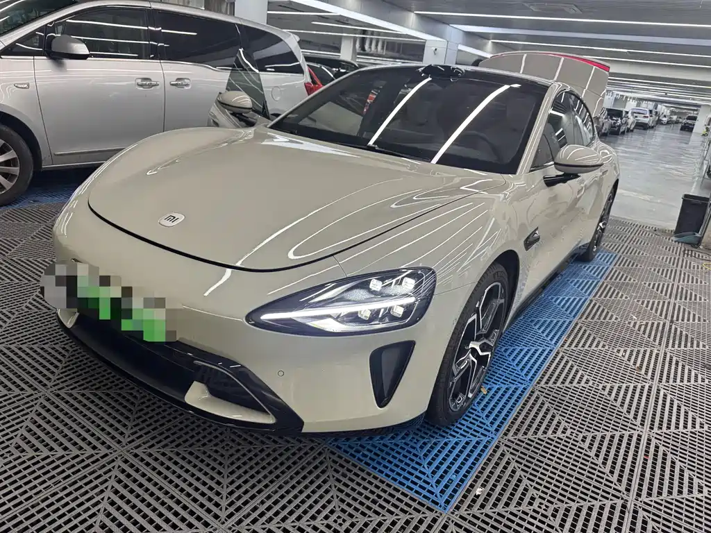 Xiaomi SU7 2025