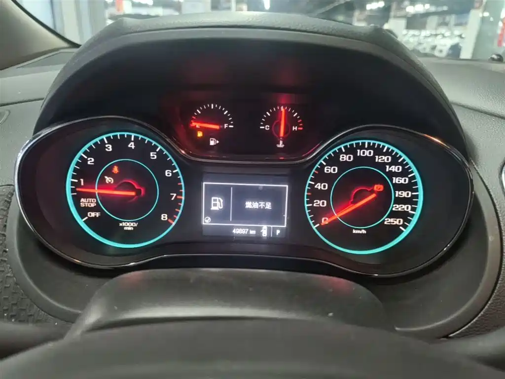 Chevrolet Cruze 2015 — фото 12