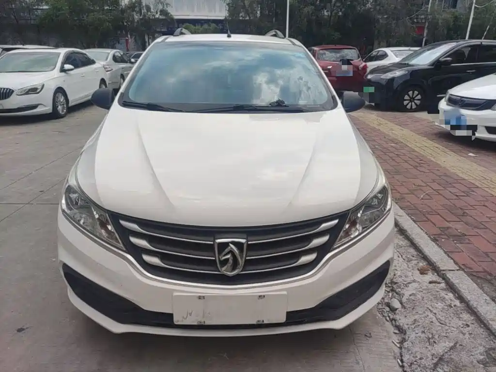 Baojun 310 2017