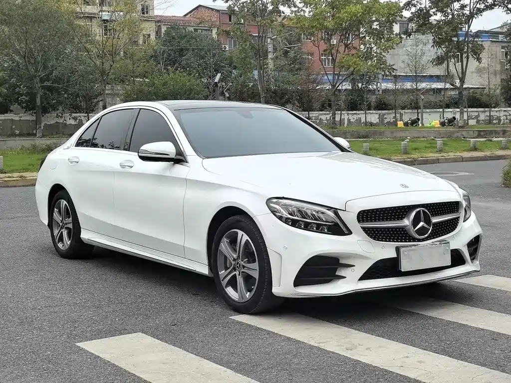 Mercedes-Benz C-Class 2021 — фото 3
