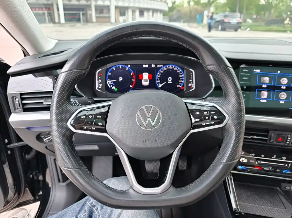 Volkswagen Passat 2022 — фото 18